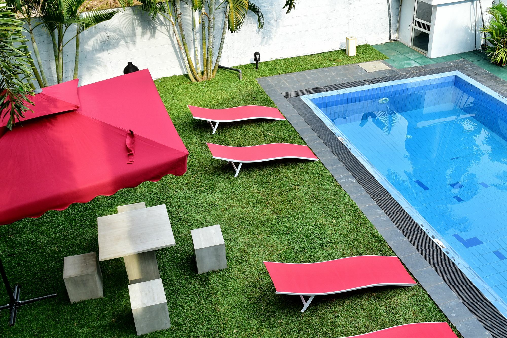 Sky Transit Hotel คาตุนายากา ภายนอก รูปภาพ